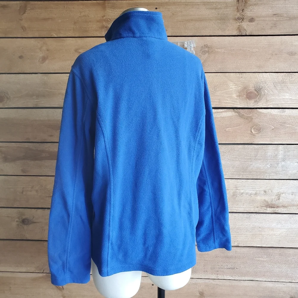 ❤️ Lands End embroidered sweat shirt